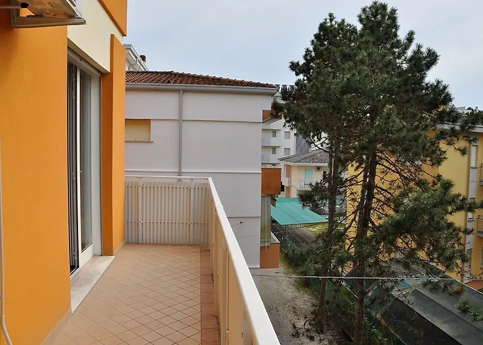 Апартаменти Welcoming Family Flat Near Thermae