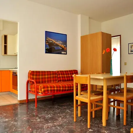 Apartment Delightful Flat For 8 Guests In - Beahost Bibione