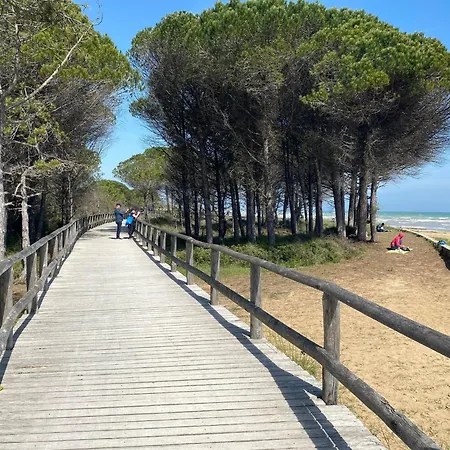 Delightful Flat For 8 Guests In - Beahost * Bibione
